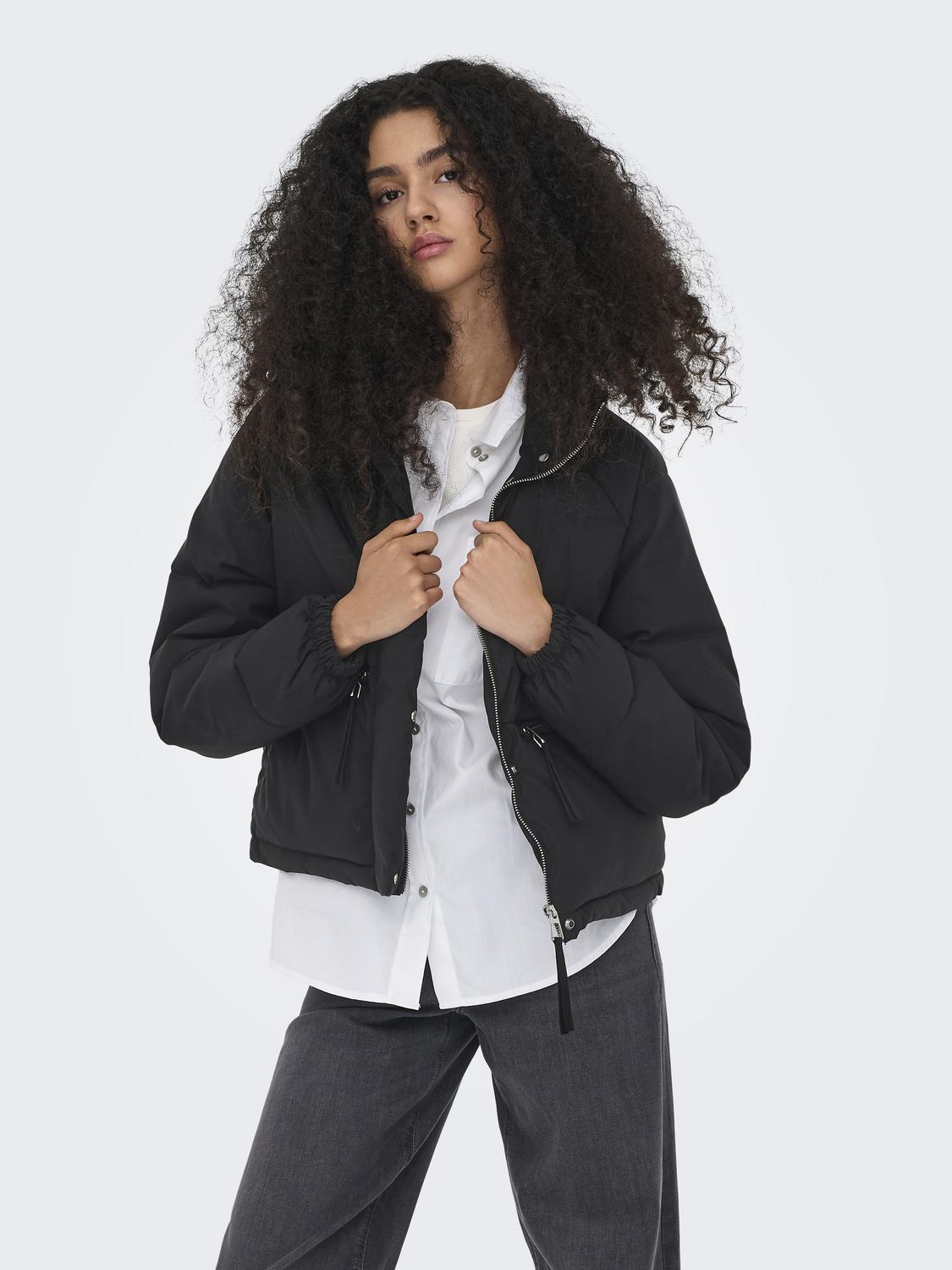 model_shot-front